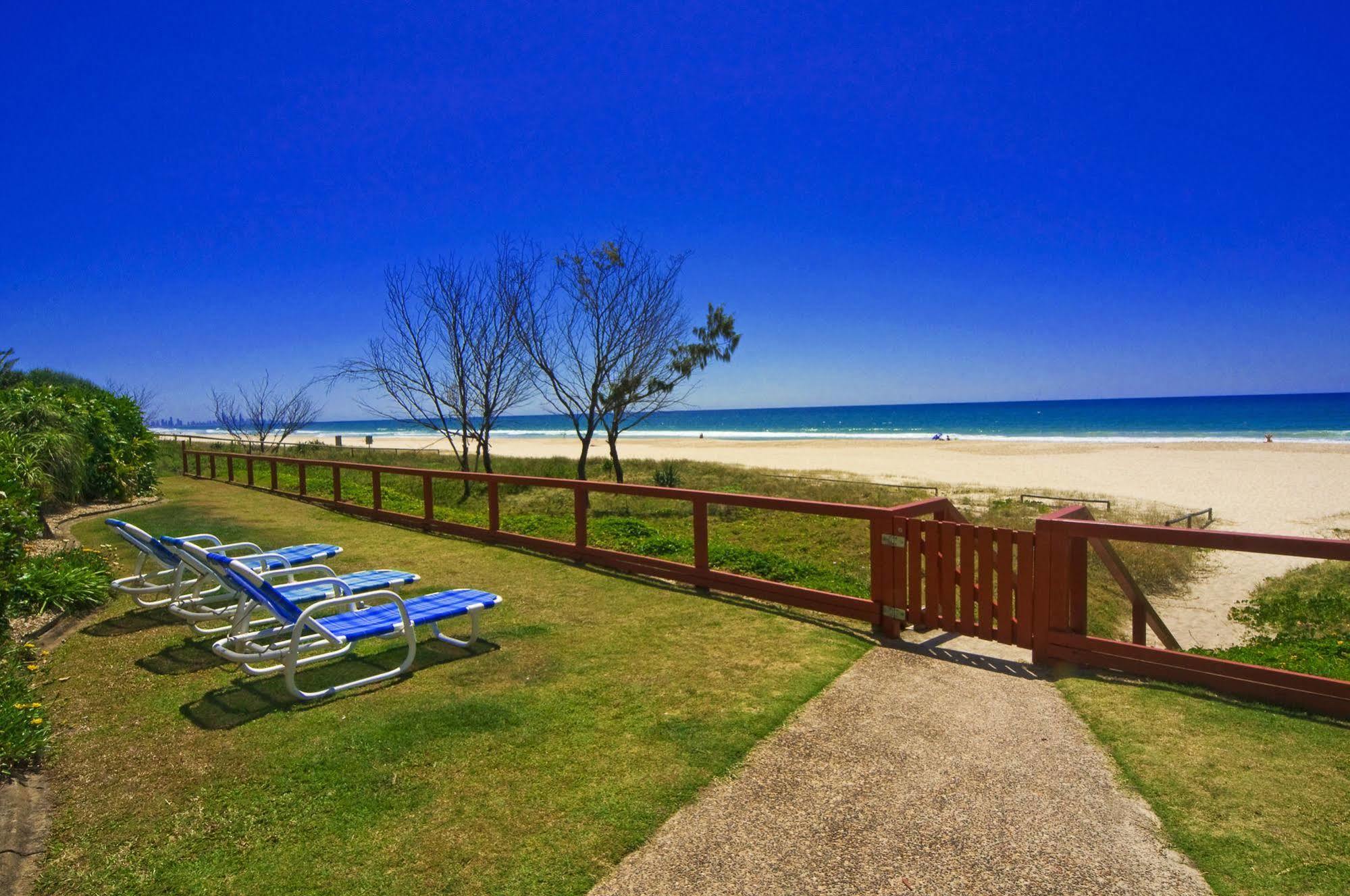 Pelican Sands Beach Resort Gold Coast Ngoại thất bức ảnh